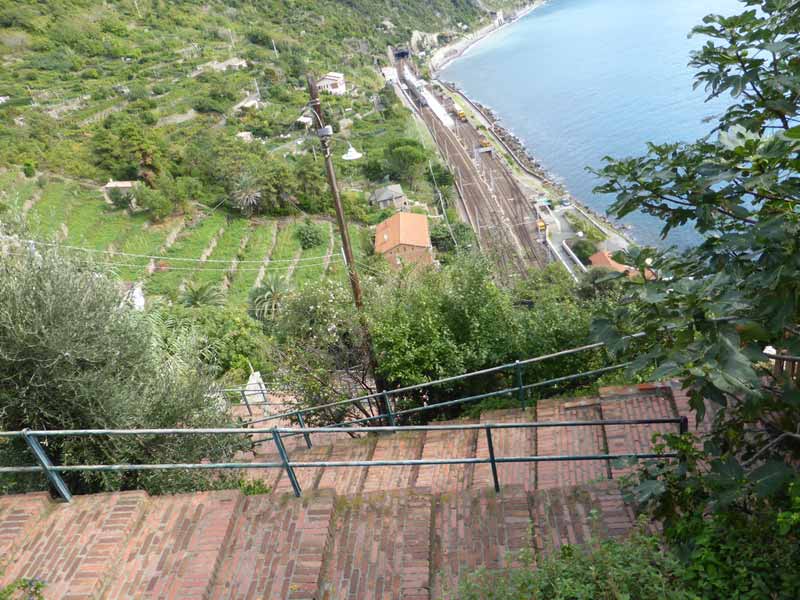 Lardarina Staircase Corniglia